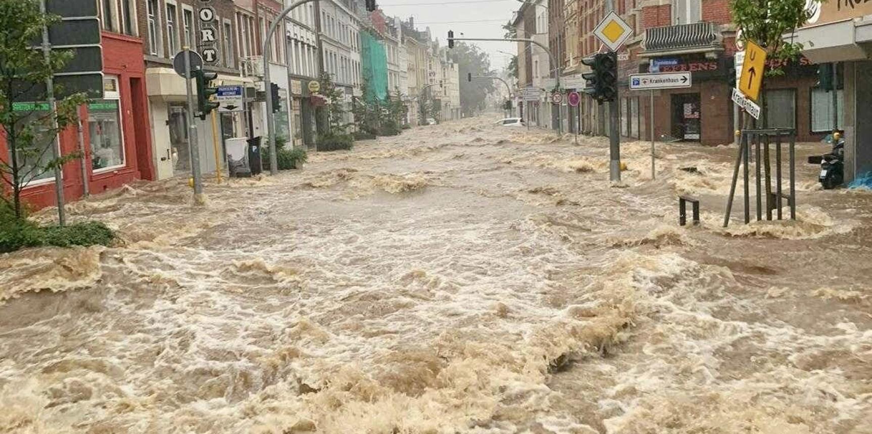 Aixtraball unterstützt Flutopfer in Eschweiler und Stolberg